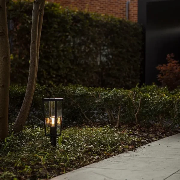 Store Straluma Buitenlamp lantaarn op voet zwart met helder glas