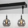 chique_lichts_hanglamp_zw_3-2.webp Outlet Straluma Chique 3-lichts hanglamp zwart met smoke glazen bollen