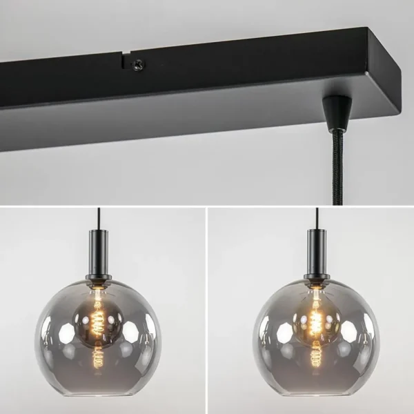 chique_lichts_hanglamp_zw_3-2.webp Outlet Straluma Chique 3-lichts hanglamp zwart met smoke glazen bollen