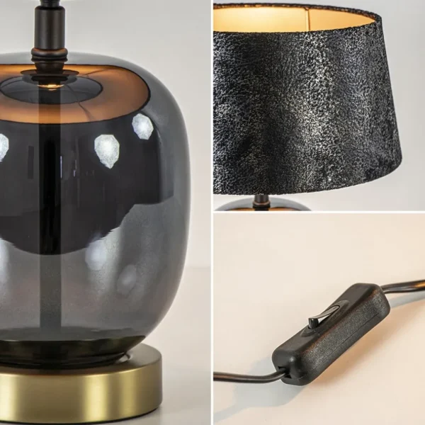 chique_tafellamp_zwartgou_3-1.webp Fashion Straluma Chique tafellamp zwart/goud met kap