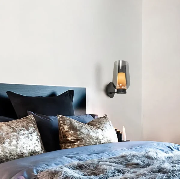 chique_wandlamp_zwart_mar_4.webp Fashion Straluma Chique wandlamp zwart marmer met smoke glas