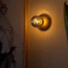 draadloze_wandlamp_oplaad_4.webp Outlet Straluma Draadloze wandlamp oplaadbaar goud met smoke