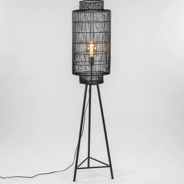 driepoot_vloerlamp_gruaro_1.webp Clearance Straluma Driepoot vloerlamp Gruaro zwart met brons