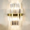 klassieke_wandlamp_brushe_2.webp Hot Straluma Klassieke wandlamp brushed brass met helder kristal