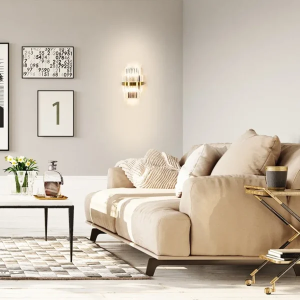 klassieke_wandlamp_brushe_4.webp Hot Straluma Klassieke wandlamp brushed brass met helder kristal