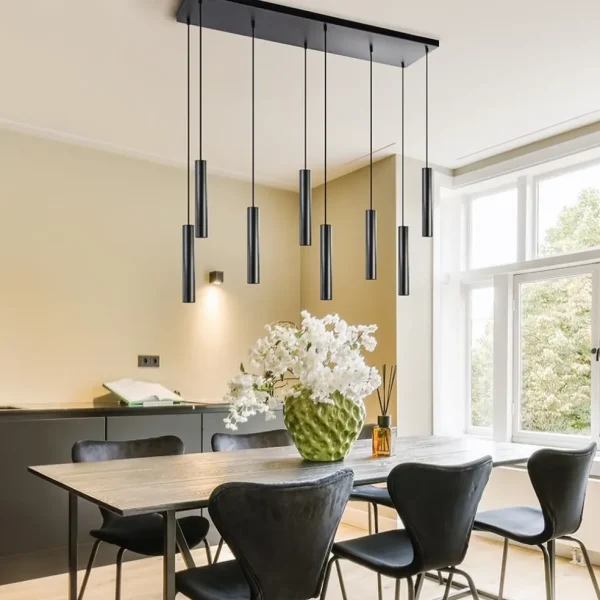 lichts_metalen_hanglamp_c_4.webp Discount Straluma 8-Lichts metalen hanglamp cilinders mat zwart