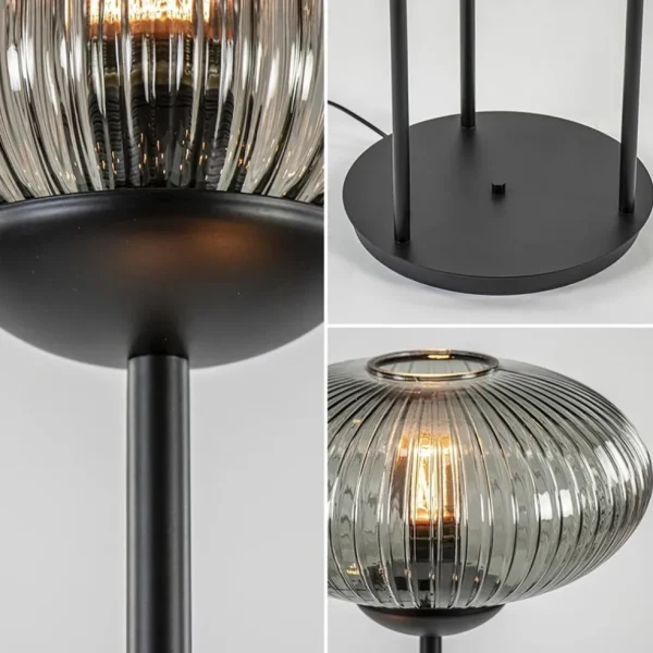 lichts_vloerlamp_met_smok_2.webp Fashion Straluma 3-Lichts vloerlamp met smoke glazen kappen reliëf
