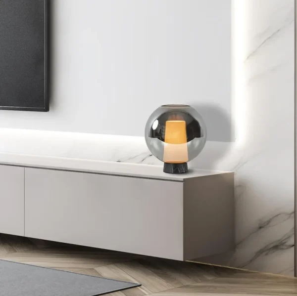 luxe_tafellamp_smoketitan_4.webp Sale Straluma Luxe tafellamp smoke/titanium glas met zwart marmer