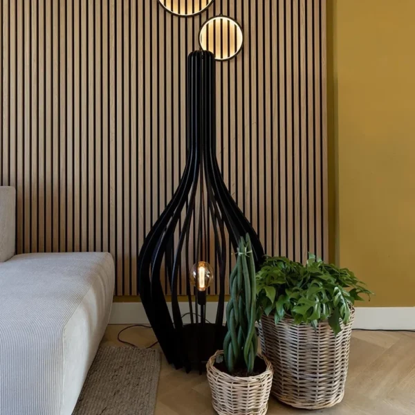 mat_zwarte_houten_vloerla_4.webp Cheap Straluma Mat zwarte houten vloerlamp kegel groot