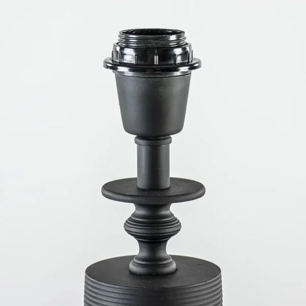 mat_zwarte_lampvoet_gody__2.webp Store Straluma Mat zwarte lampvoet Gody exclusief kap