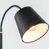 mat_zwarte_vloerlamp_met__2.webp New Straluma Mat zwarte vloerlamp met goud en kunststof kap