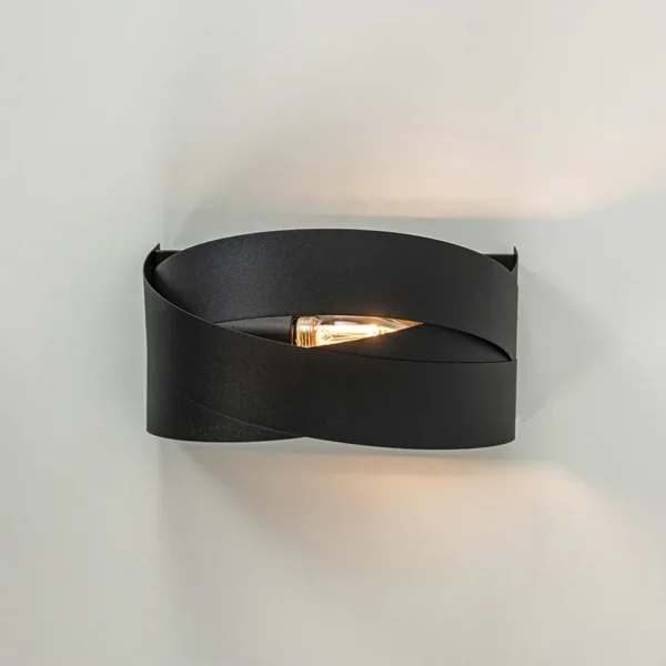mat_zwarte_wandlamp_half__2.webp Cheap Straluma Mat zwarte wandlamp half rond E14