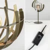 metalen_tafellamp_terra_m_3.webp Best Sale Straluma Metalen tafellamp Terra met oud messing afwerking