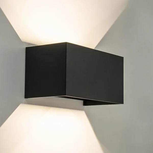 moderne_led_buitenlamp_ma_1.webp Best Straluma Moderne LED buitenlamp mat zwart verstelbaar IP54