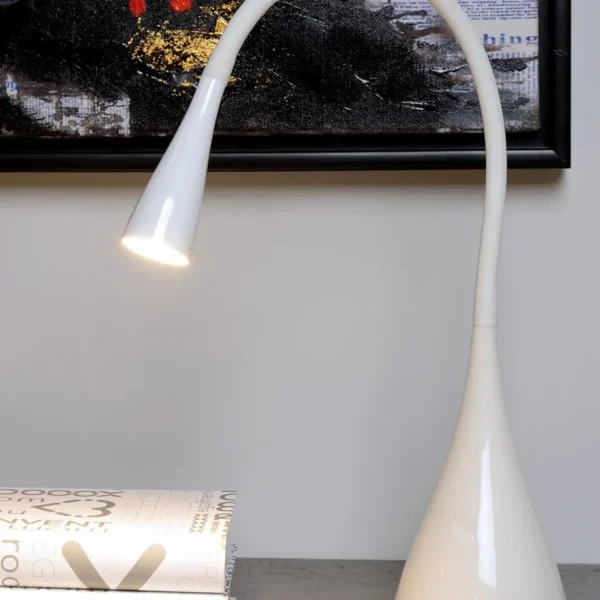 moderne_led_leeslamp_wit__4.webp Shop Straluma Moderne LED leeslamp wit verstelbaar