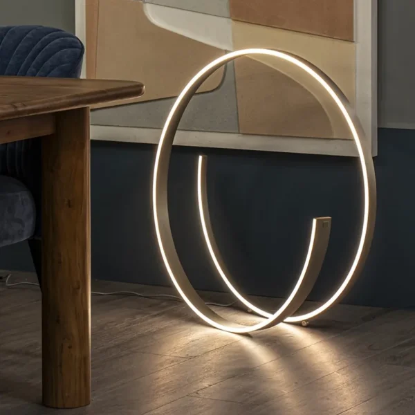 moderne_led_vloerlamp_nik_4-1.webp Online Straluma Moderne LED vloerlamp nikkel dimbaar