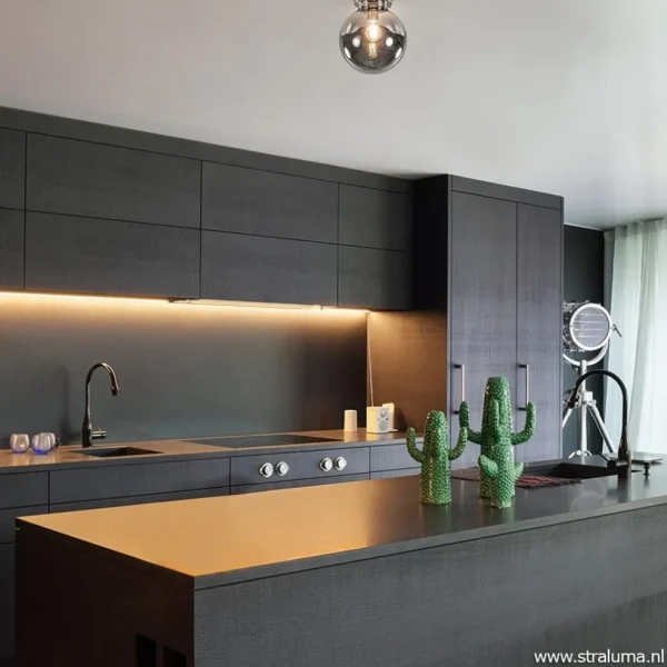 moderne_plafondlamp_nikke_4-2.webp Online Straluma Moderne plafondlamp nikkel met smokey glas