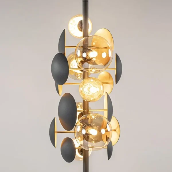 moderne_vloerlamp_grijsgo_2.webp Shop Straluma Moderne vloerlamp grijs/goud met amber glas