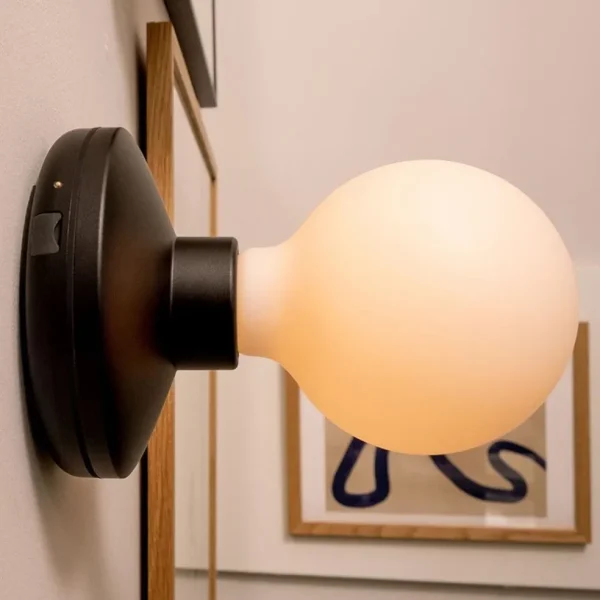 oplaadbare_wandlamp_zwart_2.webp Sale Straluma Oplaadbare wandlamp zwart incl frosted lichtbron