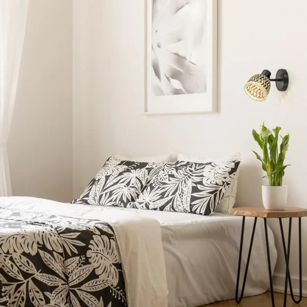 New Straluma Plafondlamp/wandlamp zwart met bamboe kap verstelbaar
