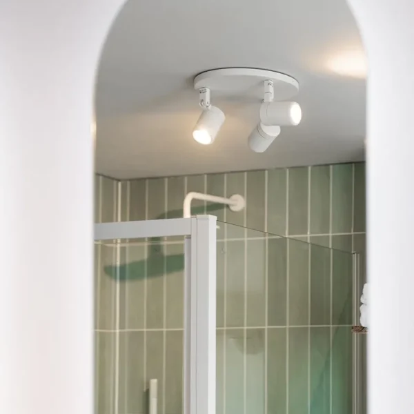 plafondspot_rain_l_rond_w_4-1.webp Clearance Straluma Plafondspot Rain 3L rond wit IP44