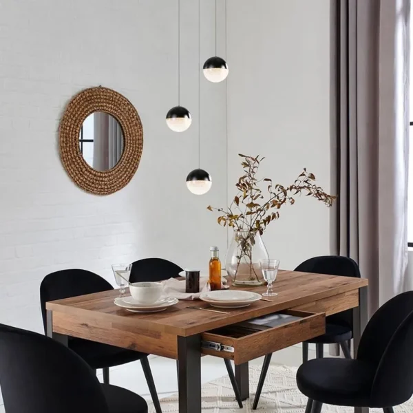 ronde_lichts_led_hanglamp_4.webp Clearance Straluma Ronde 3-Lichts LED hanglamp met zwarte bollen dimbaar