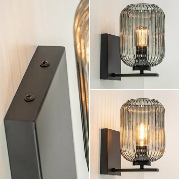 smoke_glazen_wandlamp_met_3-1.webp Flash Sale Straluma Smoke glazen wandlamp met zwarte bevestiging