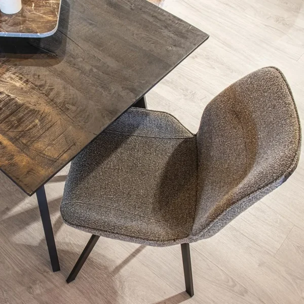 Shop Straluma Trendy eetkamerstoel stof bruin met zwarte poot
