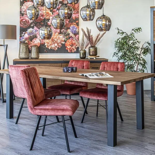 Hot Straluma Trendy eetkamerstoel velvet blush met zwarte pootjes