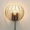 trendy_wandlamp_goud_met__2.webp Cheap Straluma Trendy wandlamp goud met zwart inclusief snoer