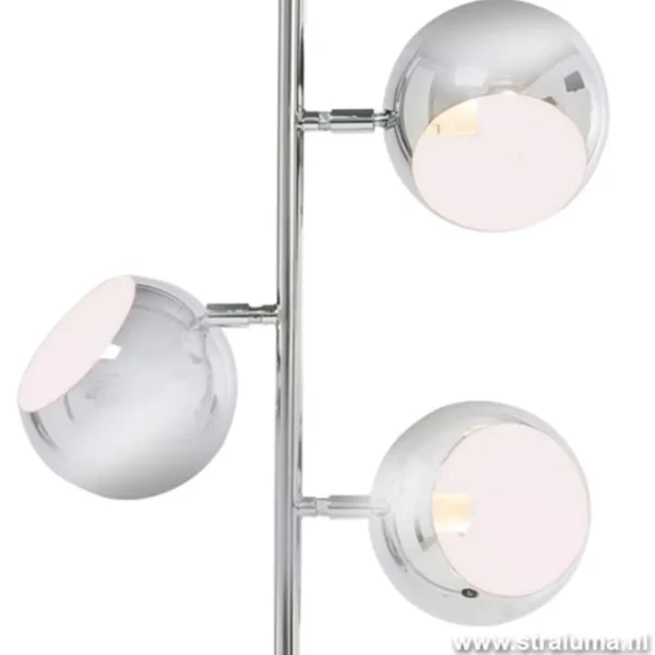 verstelbare_chromen_staan_1.webp Store Straluma Verstelbare chromen staande lamp kamer