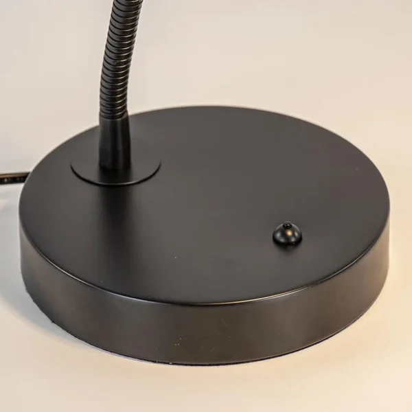 verstelbare_led_tafelbure_2.webp Outlet Straluma Verstelbare LED tafel/bureaulamp mat zwart dimbaar