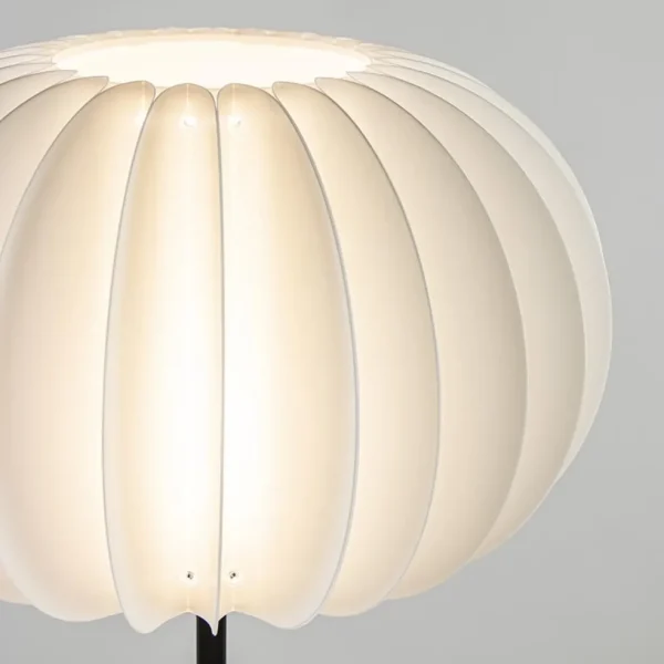 vloerlamp_arena_zwartkap__2.webp Discount Straluma Vloerlamp Arena zwart/kap wit