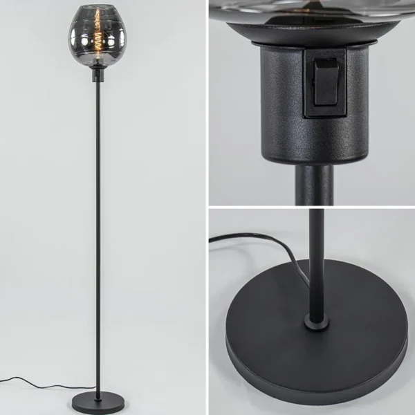 vloerlamp_fantasy_op_stan_1.webp New Straluma Vloerlamp Fantasy op stang zwart + smoke glas