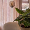 vloerlamp_zwart_met_smoke_4.webp Flash Sale Straluma Vloerlamp zwart met smoke glazen kap