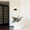 wandlamp_scudo_zwartgoud__4.webp Store Straluma Wandlamp Scudo zwart/goud 25cm