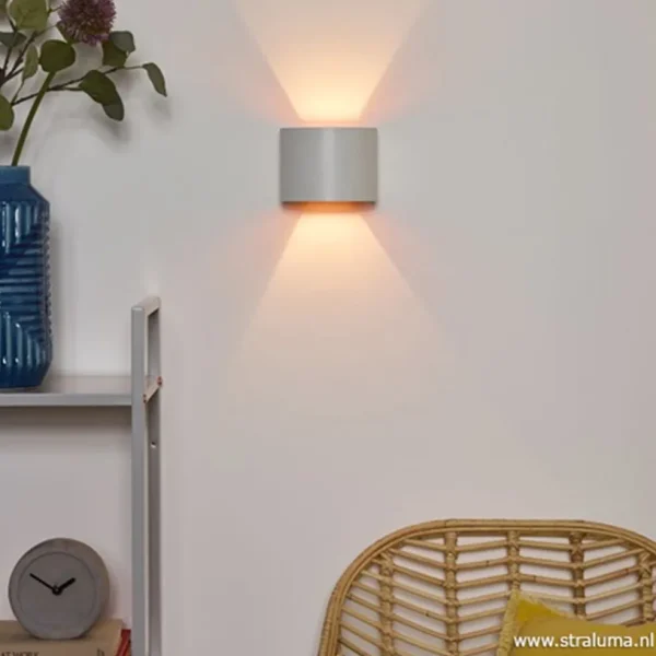 wandlamp_xio_wit_afgerond_4.webp New Straluma Wandlamp Xio wit afgerond incl. led g9