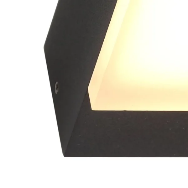 zwarte_buitenlamp_wand_in_2.webp Clearance Straluma Zwarte buitenlamp wand inclusief LED